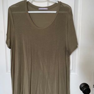 Femme forest green tee